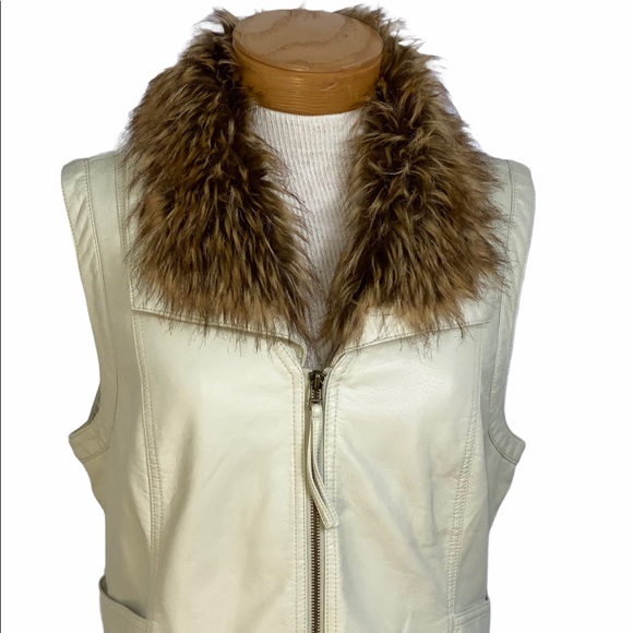 OSO Ivory Faux LeatherVest Removable Collar XL - Picture 3 of 9